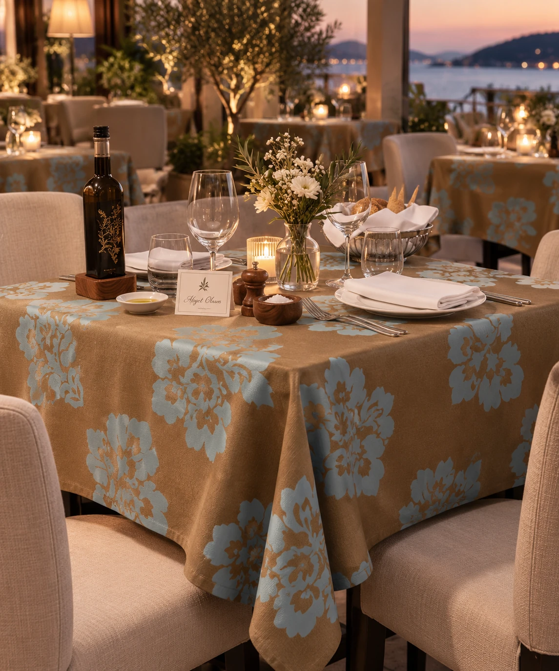Jacquard Tablecloth